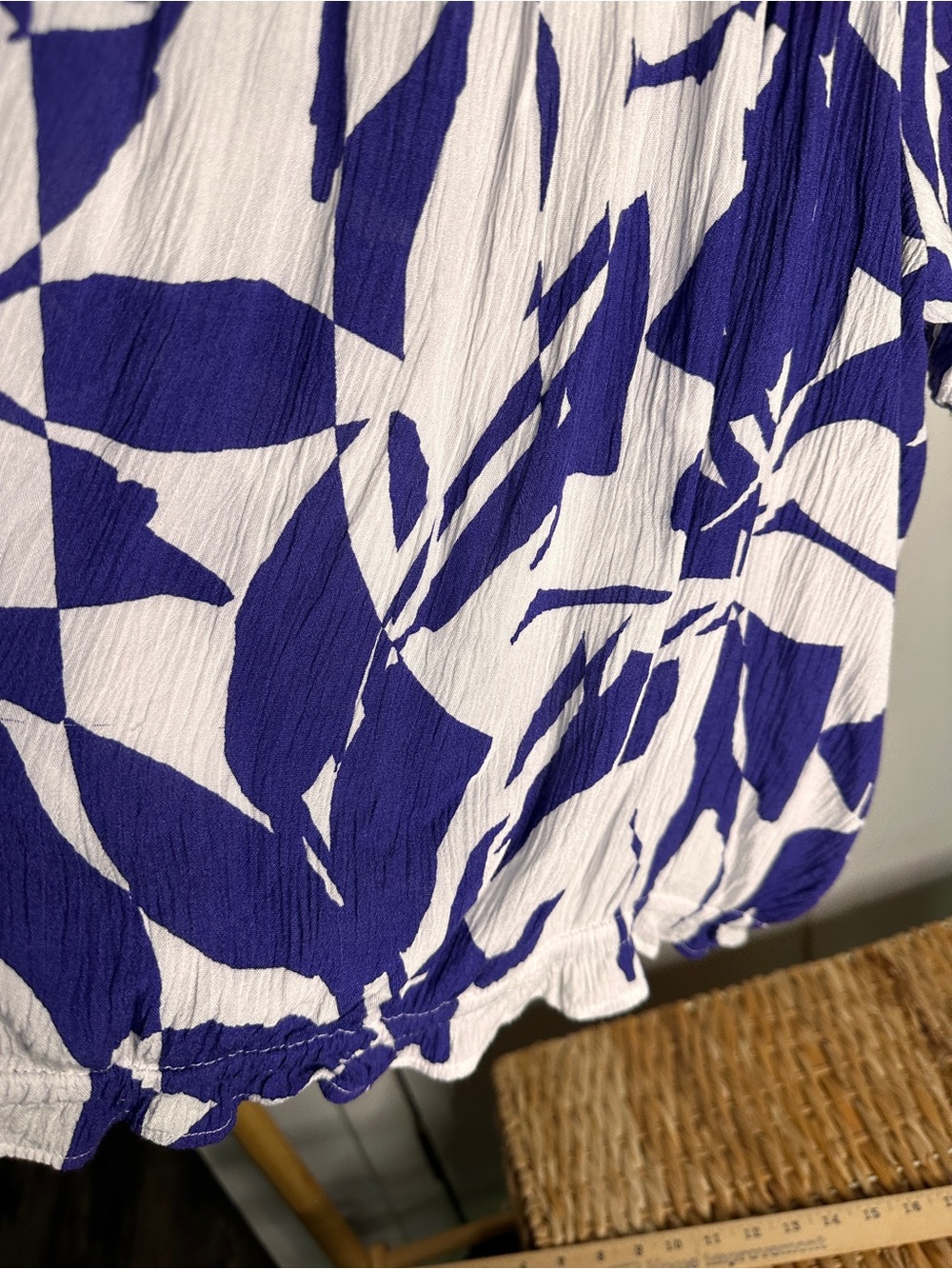 Maurices‎ Purple and White Printed Puff-Sleeve Blouse off the shoulder - Picture 3 of 12